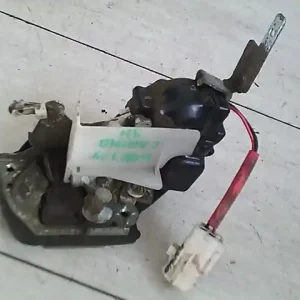 Kihagyhatatlan ajánlat TOYOTA CARINA E 92.04-97.07 Jobb hátsó ajtó zárszerkezet központi záras bontott alkatrész