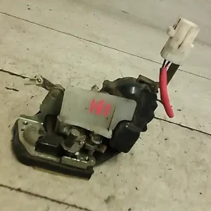 Kiárusítás TOYOTA CARINA E 92.04-97.07 Jobb hátsó ajtó zárszerkezet központi záras központizárasbontott alkatrész