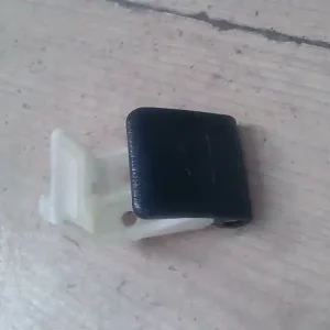 TOYOTA CARINA E 92.04-97.07 Motorháztető nyitó kar bontott alkatrész Kiárusítás