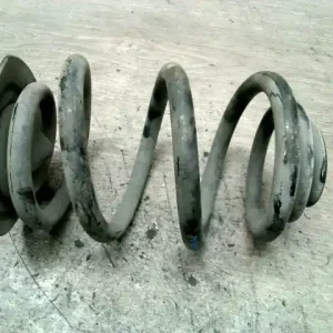 TOYOTA CARINA E 92.04-97.07 Spirálrugó bontott alkatrész Exkluzív ajánlat