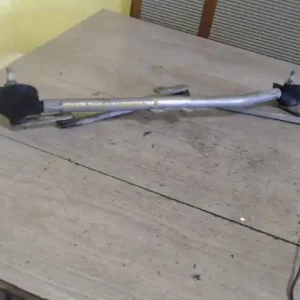 Azonnal elérhető TOYOTA Corolla (E120) 2002.01.01-2004.05.31 Ablaktörlő mechanika első bontott alkatrész