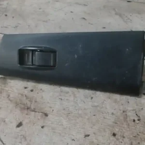 Legjobb ár TOYOTA Corolla (E120) 2002.01.01-2004.05.31 Jobb első ablakemelő kapcsoló 4 ajtós bontott alkatrész