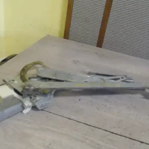 TOYOTA Corolla (E120) 2002.01.01-2004.05.31 Jobb első ablakemelő szerkezet elektromos 3 ajtós bontott alkatrész Csak ma