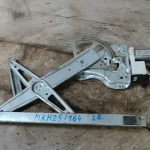 Biztonságos fizetés TOYOTA Corolla (E120) 2002.01.01-2004.05.31 Jobb első ablakemelő szerkezet elektromos bontott alkatrész