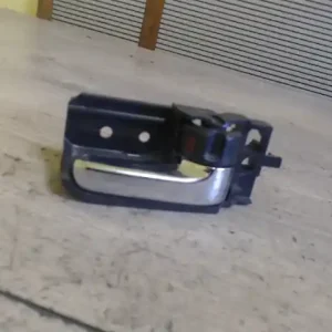 TOYOTA Corolla (E120) 2002.01.01-2004.05.31 Jobb első belső kilincs bontott alkatrész Azonnali szállítás