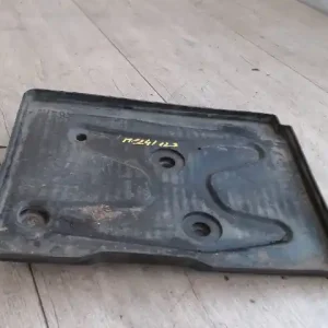 TOYOTA COROLLA 97.05-99.09 Akkumulátor tartó bontott alkatrész Szuper ajánlat