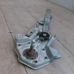 TOYOTA COROLLA 97.05-99.09 Bal első ablakemelő szerkezet mechanikus bontott alkatrész Kihagyhatatlan ajánlat