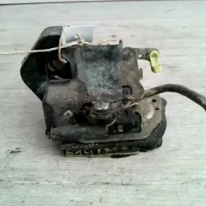 TOYOTA COROLLA 97.05-99.09 Bal hátsó ajtó zárszerkezet mechanikus bontott alkatrész Kihagyhatatlan ajánlat