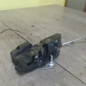 TOYOTA COROLLA 97.05-99.09 Jobb első ajtó zárszerkezet mechanikus 4 ajtós, sedan bontott alkatrész Kedvezmény