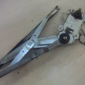 Ingyenes szállítás TOYOTA COROLLA 97.05-99.09 Jobb első ablakemelő szerkezet mechanikus 4 ajtósbontott alkatrész