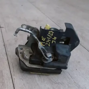 Utolsó esély TOYOTA COROLLA 97.05-99.09 Jobb hátsó ajtó zárszerkezet mechanikus 4 ajtós bontott alkatrész