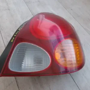 Expressz szállítás TOYOTA COROLLA 97.05-99.09 Jobb hátsó lámpa 5 ajtós bontott alkatrész