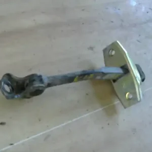 TOYOTA COROLLA 99.10-02.01 Bal hátsó ajtóhatároló bontott alkatrész Utolsó esély