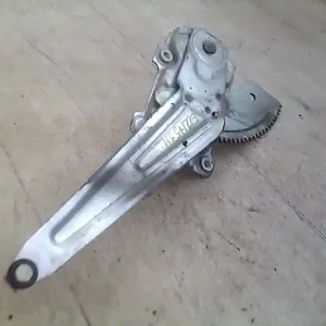 Expressz kézbesítés TOYOTA COROLLA 99.10-02.01 Jobb hátsó ablakemelő szerkezet mechanikus bontott alkatrész