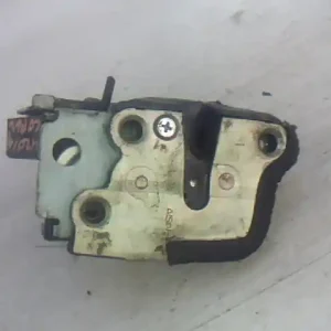 TOYOTA COROLLA 99.10-02.01 Jobb hátsó ajtó zárszerkezet mechanikus 4 ajtósbontott alkatrész Olcsóbb