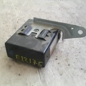 TOYOTA COROLLA 99.10-02.01 Vezérlőegység bontott alkatrész Kihagyhatatlan ajánlat