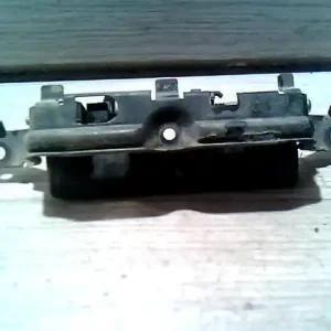 Gyors szállítás TOYOTA COROLLA AE/EE 92.05-97.04 Csomagtérajtó kilincs kombibontott alkatrész