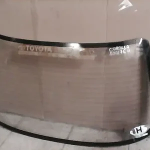 TOYOTA COROLLA AE/EE 92.05-97.04 Hátsó szélvédő 4 ajtós bontott alkatrész Legnépszerűbb