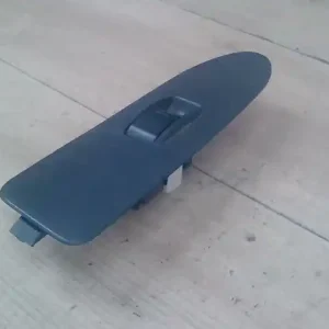 TOYOTA COROLLA AE/EE 92.05-97.04 Jobb első ablakemelő kapcsoló bontott alkatrész Legnépszerűbb