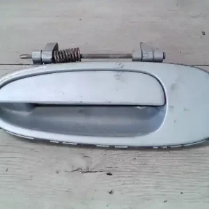 Árcsökkenés TOYOTA COROLLA AE/EE 92.05-97.04 Bal hátsó külső kilincs bontott alkatrész