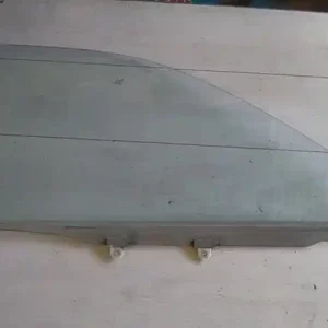 TOYOTA COROLLA AE/EE 92.05-97.04 Jobb első ajtóüveg bontott alkatrész Legkelendőbb