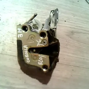 TOYOTA COROLLA AE/EE 92.05-97.04 Jobb hátsó ajtó zárszerkezet mechanikus nem központizárasbontott alkatrész Vedd meg online