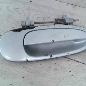 Alacsony ár TOYOTA COROLLA AE/EE 92.05-97.04 Jobb hátsó külső kilincs bontott alkatrész