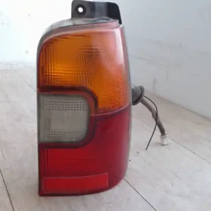 TOYOTA COROLLA AE/EE 92.05-97.04 Jobb hátsó lámpa kombi bontott alkatrész Végkiárusítás