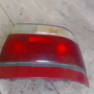 Különleges ajánlat TOYOTA COROLLA AE/EE 92.05-97.04 Jobb hátsó lámpa 3 ajtós bontott alkatrész