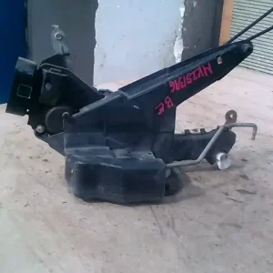 TOYOTA COROLLA E120 04.06-07.01 Bal első ajtó zárszerkezet központi záras bontott alkatrész Végkiárusítás