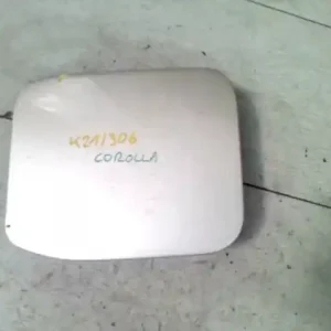Gyors szállítás TOYOTA COROLLA AE/EE 92.05-97.04 Tankajtó 4 ajtós bontott alkatrész