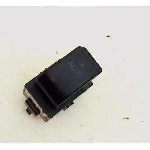 Bestseller TOYOTA COROLLA E120 04.06-07.01 Ablakemelő kapcsoló pozíció független bontott alkatrész