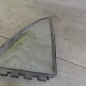 TOYOTA COROLLA E120 04.06-07.01 Jobb hátsó fixüveg ajtóban 5 ajtós bontott alkatrész Kedvezmény