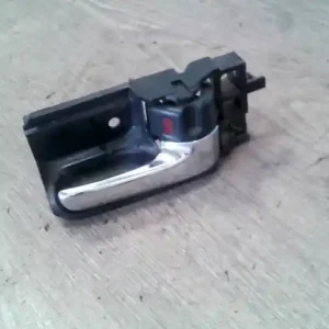 TOYOTA COROLLA E120 04.06-07.01 Jobb első belső kilincs kombi bontott alkatrész Alacsony ár