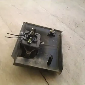 Exkluzív ajánlat TOYOTA COROLLA E90 87-92 Rendszámtábla világítás bal bontott alkatrész