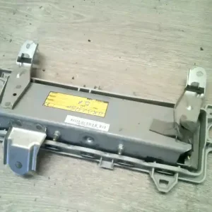 Gyors szállítás TOYOTA IQ 2009.01.01- Bal térdlégzsák bontott alkatrész