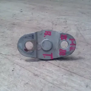 TOYOTA HIACE 95- Zárütköző bontott alkatrész Szezonális akció