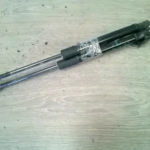 TOYOTA IQ 2009.01.01- Csomagtérajtó kitámasztó teleszkóp pár bontott alkatrész Kiárusítás