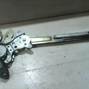 TOYOTA PREVIA Bal első ablakemelő szerkezet elektromos bontott alkatrész Outlet