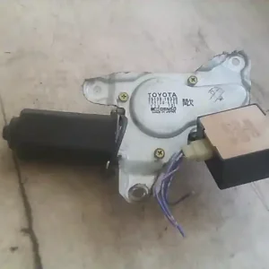Kedvezmény TOYOTA STARLET Ablaktörlő motor hátsó bontott alkatrész