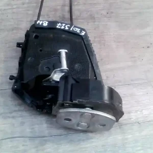 TOYOTA YARIS 06.01.01-08.12.31 Bal hátsó ajtó zárszerkezet mechanikus 5 ajtósbontott alkatrész Gyors szállítás