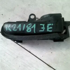 TOYOTA YARIS Jobb első belső kilincs bontott alkatrész Vedd meg most