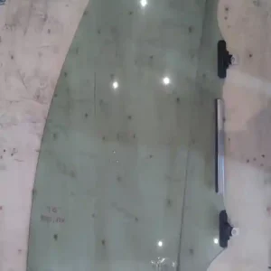 TOYOTA YARIS 06.01.01-08.12.31 Jobb első ajtóüveg 5 ajtósbontott alkatrész Vedd meg most