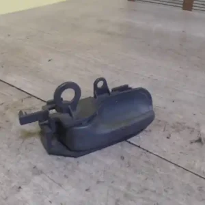 TOYOTA YARIS 99.04-05.09 Bal első belső kilincs 5 ajtós bontott alkatrész Gyors kiszállítás