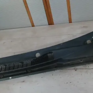 Akció TOYOTA YARIS 99.04-05.09 Bal levélrács bontott alkatrész