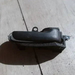 TOYOTA YARIS 99.04-05.09 Jobb első belső kilincs bontott alkatrész Legnépszerűbb