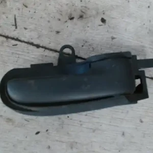 TOYOTA YARIS 99.04-05.09 Jobb hátsó belső kilincs bontott alkatrész Kiárusítás