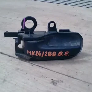 TOYOTA YARIS VERSO 00-05 Bal első belső kilincs bontott alkatrész Korlátozott ajánlat