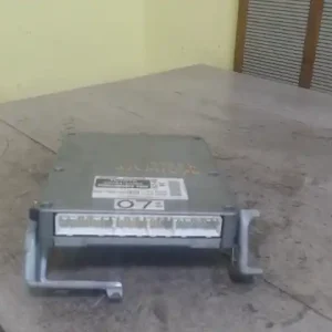 TOYOTA YARIS 99.04-05.09 Motorvezérlő egység ecu pcm modul 1.0 i bontott alkatrész Különleges ajánlat