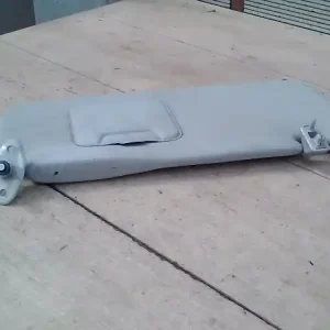 TOYOTA YARIS VERSO 00-05 Jobb napellenző bontott alkatrész Expressz szállítás